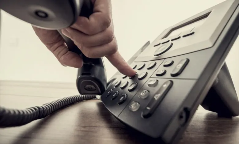 01253 928810